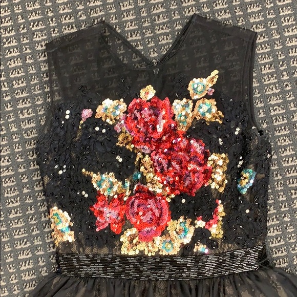 Short black Sherri Hill with lace underlay - Picture 2 of 7